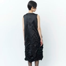 Sleeveless Dress with Poco-Poco Shibori