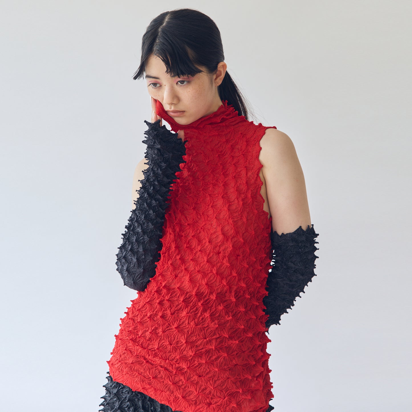 Spiky Shibori Sleeveless Turtleneck Top - Chiffon, Solid Color
