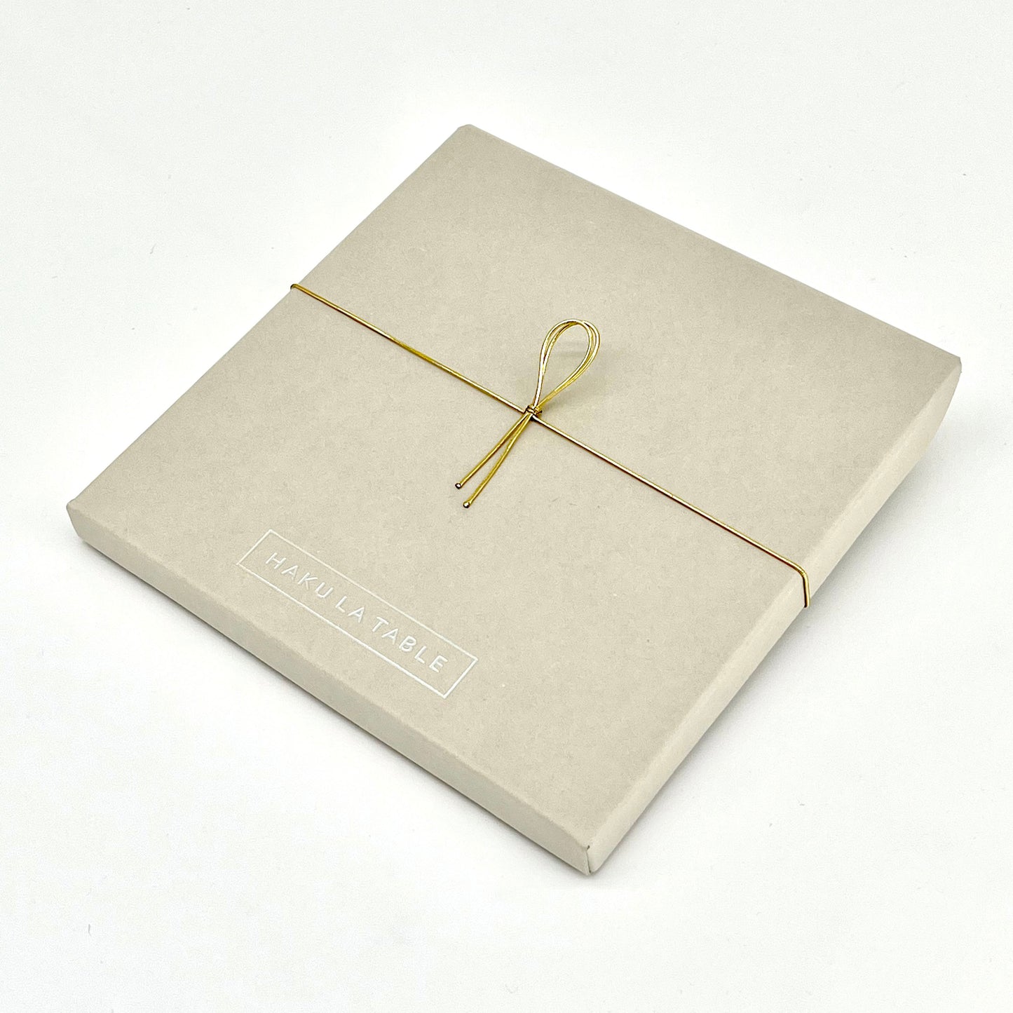 HAKU LA TABLE Flower Plate - Gold