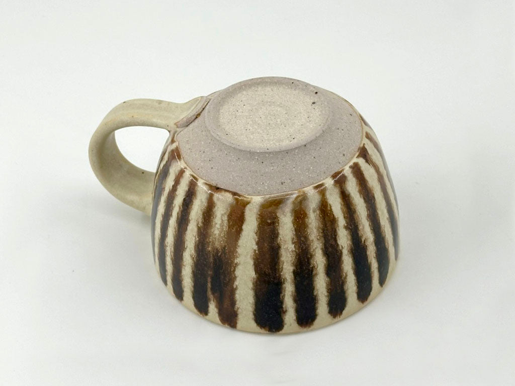 Suga Pottery Latte Mug - Brush Play