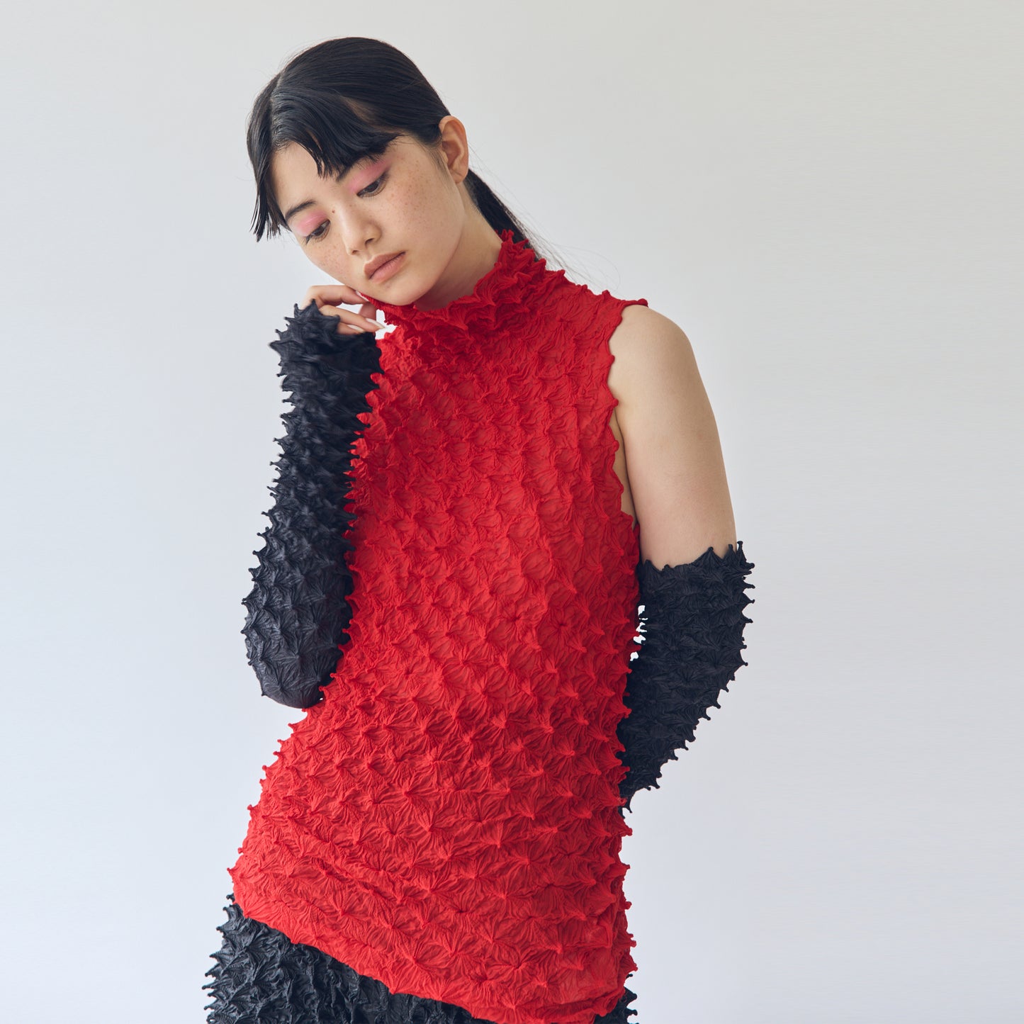 Spiky Shibori Sleeveless Turtleneck Top - Chiffon, Solid Color
